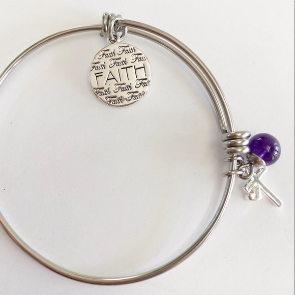 Faith Hope Love silver expandable bangle bracelet - Picture 2 of 4